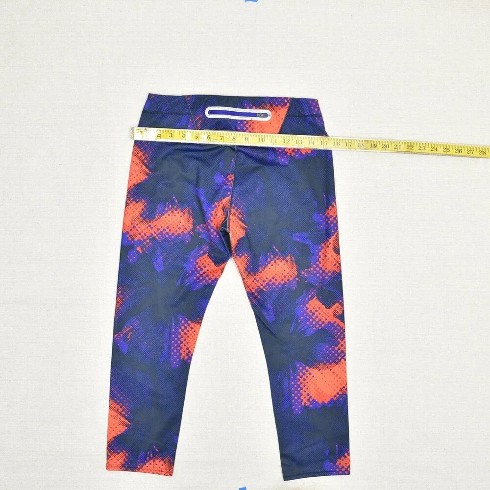 Athleta Women Pull On Capri Legging Geometric Polyester Multicolor Size M Gym